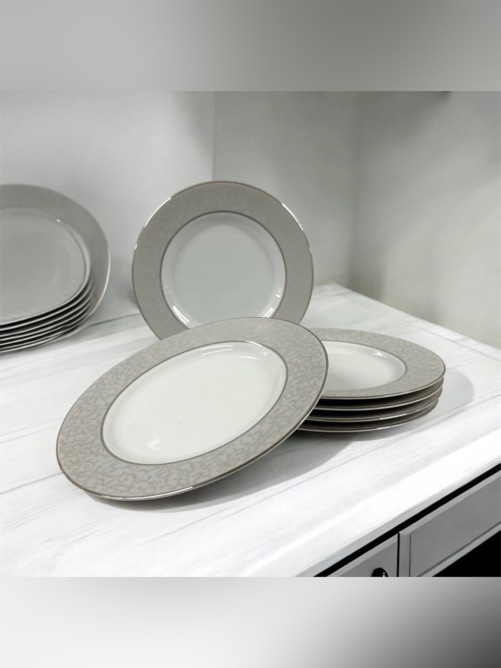 Mikasa Parchment L3438 Salad Plates 8 1/4” Set of 6 Platinum Trim China
